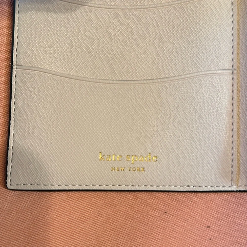 New KATE SPADE Leather Passport Holder. Metal Gold Logo. Black/Pink Interior.